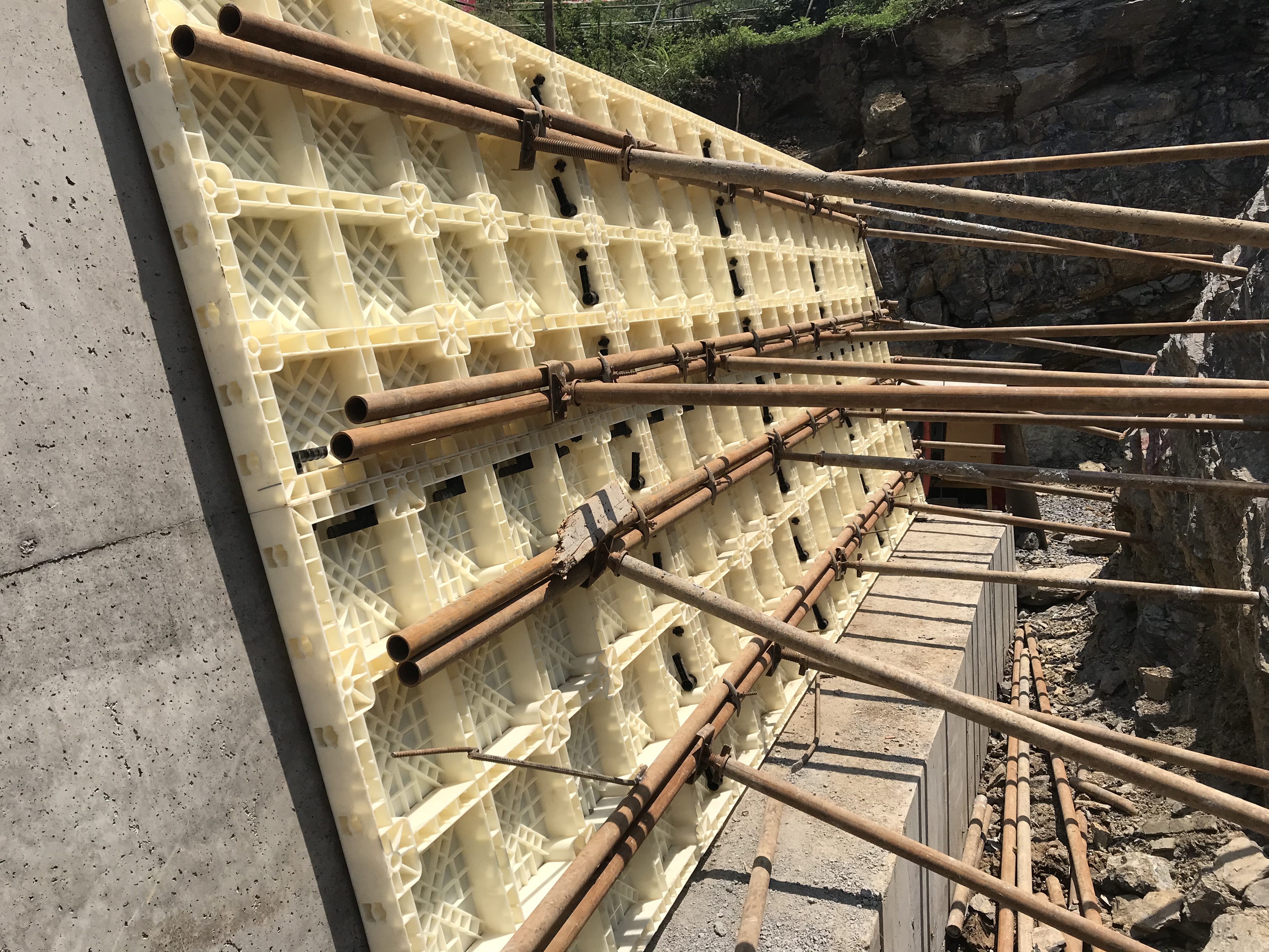 毛石混凝土擋土墻單價(jià)