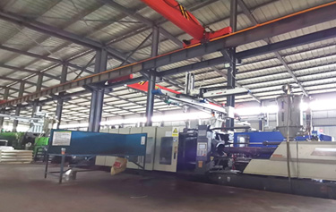 鼎駿塑業(yè)生產(chǎn)基地