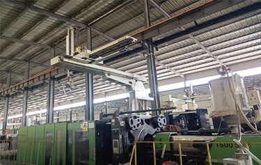 鼎駿塑業(yè)生產(chǎn)基地