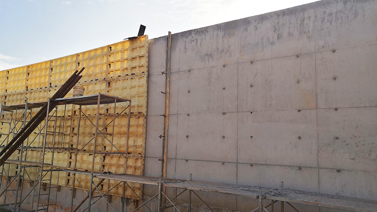 鼎駿塑料模板小編帶你了解塑料建筑模板操作工藝流程