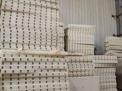 施工模板組裝與拆除