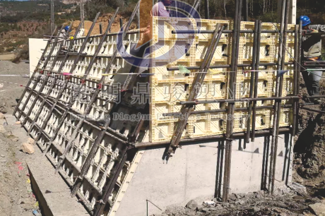 擋土墻模板10.31