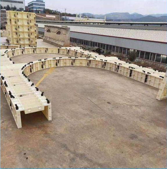 塑料模板廠-拱形骨架護(hù)坡塑料模板